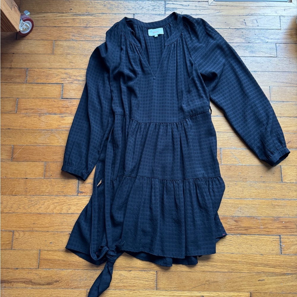 XiRENA Long Sleeve Dress